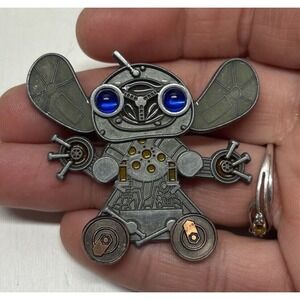 Disney Pin Stitch From The Mechanical Characters Disney Pin‎ Series 2011